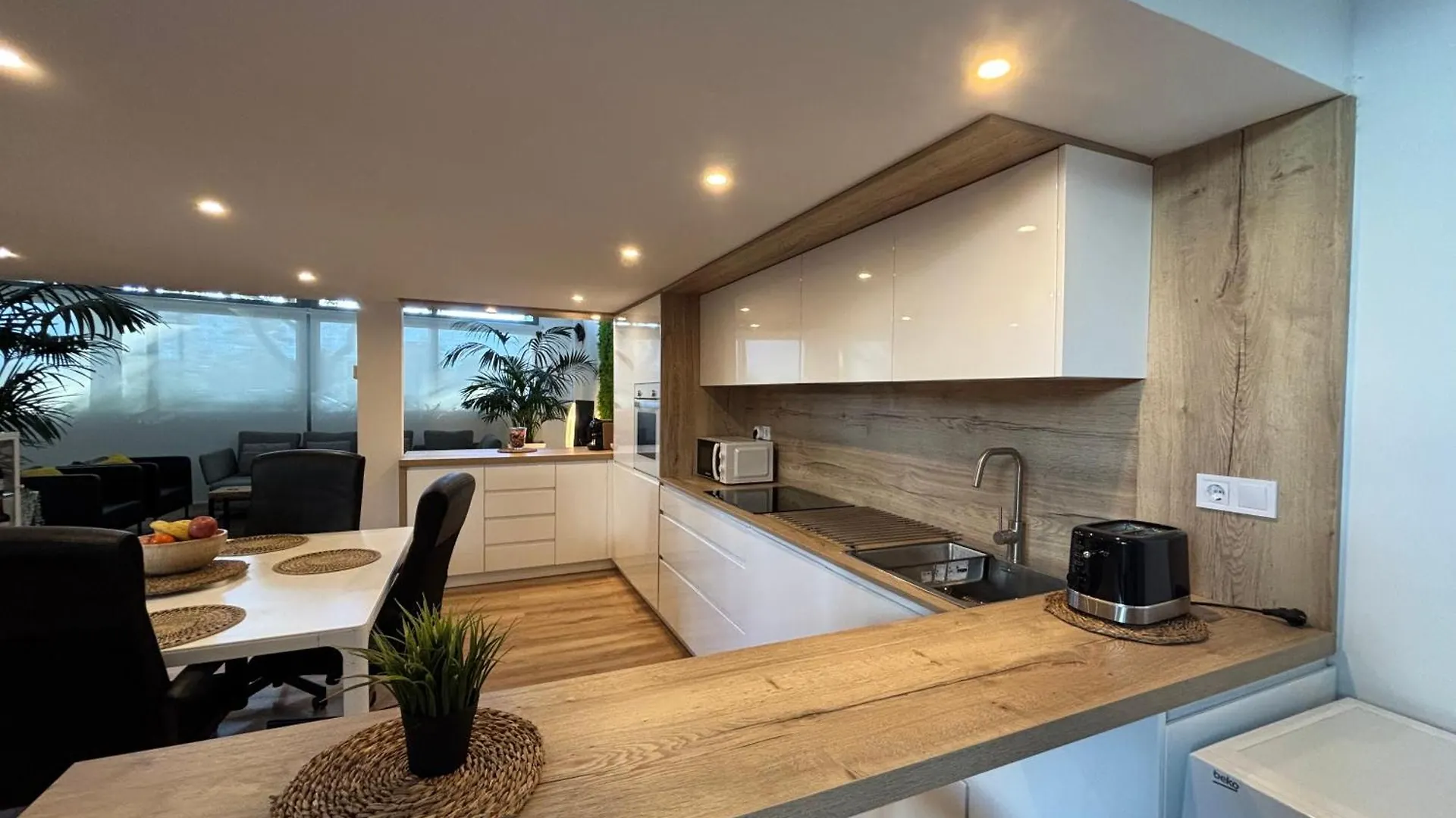 Apartment Close Barcelona - Rentals Badalona Beach