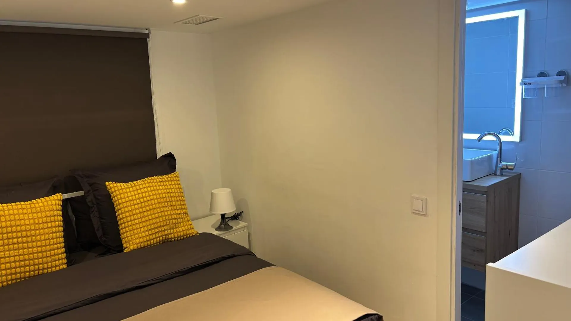 Apartment Close Barcelona - Rentals Badalona Beach