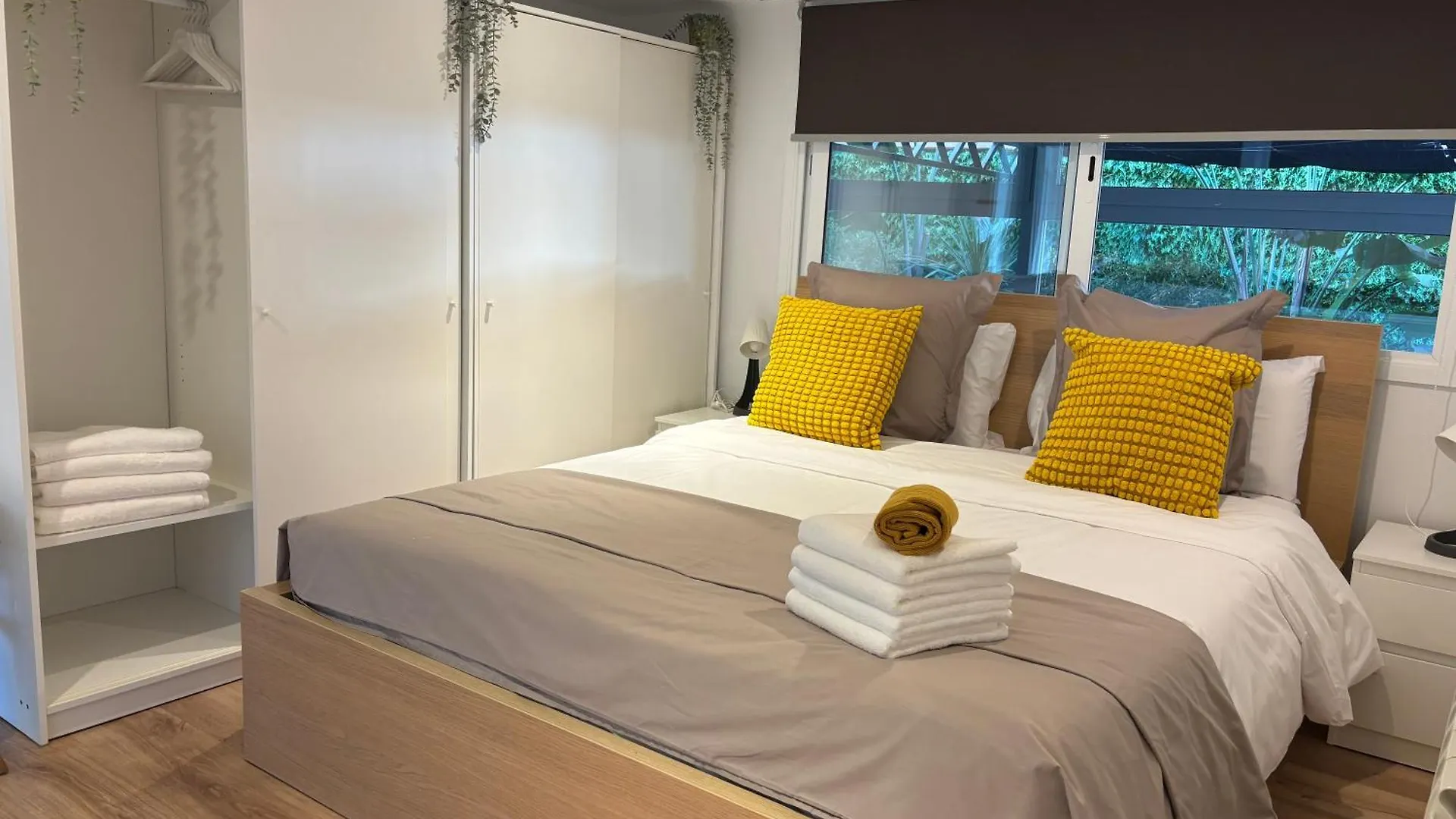 Apartment Close Barcelona - Rentals Badalona Beach